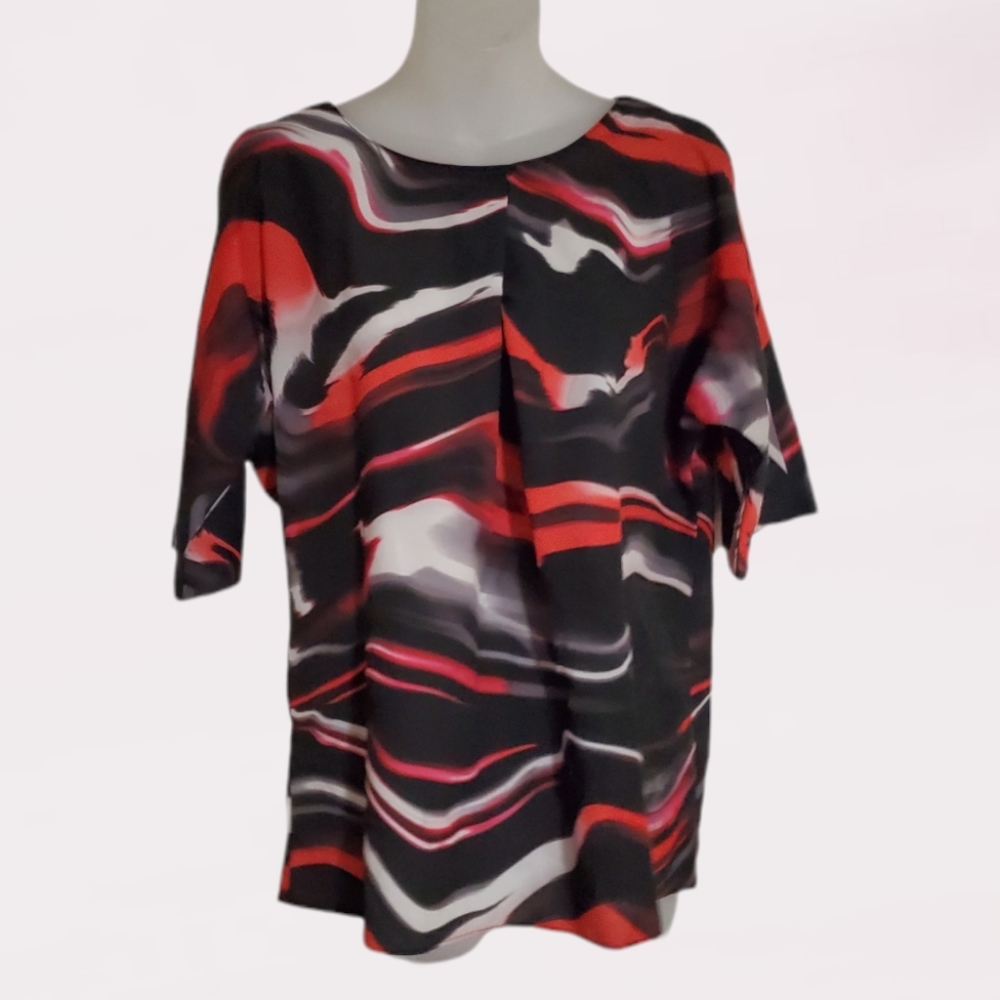 Calvin Kline Red Black & White Fall Fashion Top Split Shoulders Short ¾ Sleeve M